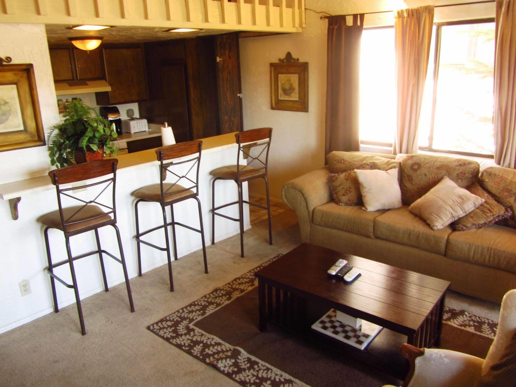 Snow Summit Townhouse Rentals & Sales 大熊湖 外观 照片